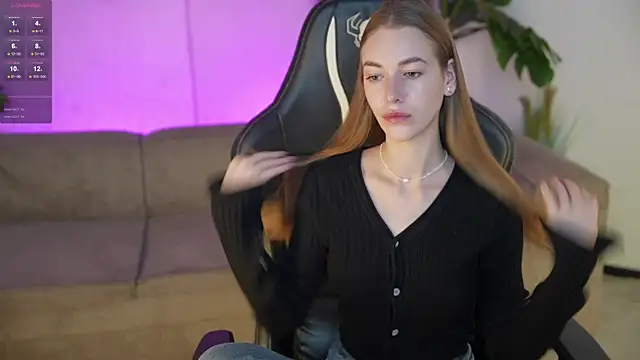 Layla Sweet  online show from 10.20.25