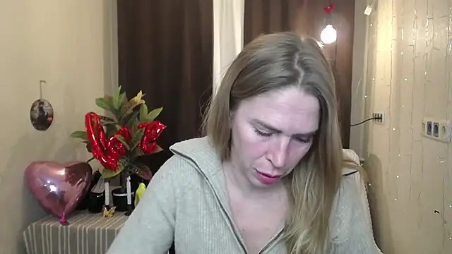 TessaDaybreak online show from 02.14.25