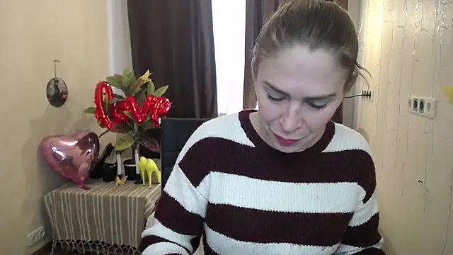 TessaDaybreak online show from 02.16.25