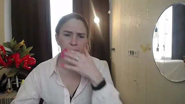 TessaDaybreak online show from 02.21.25