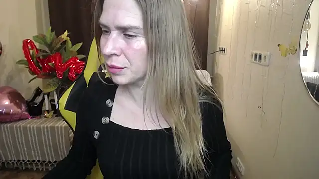 TessaDaybreak online show from 02.22.25