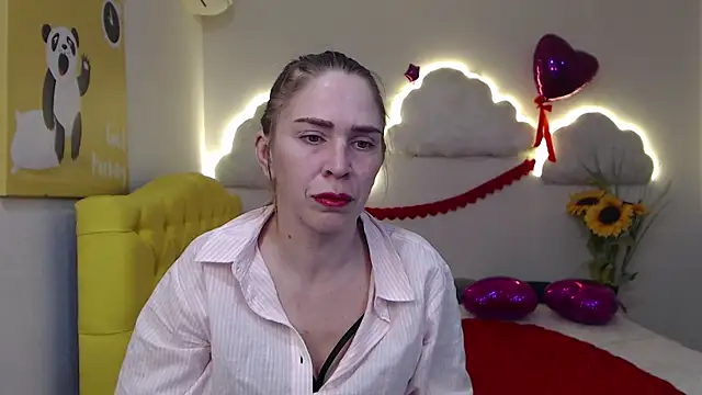 TessaDaybreak online show from 03.15.25