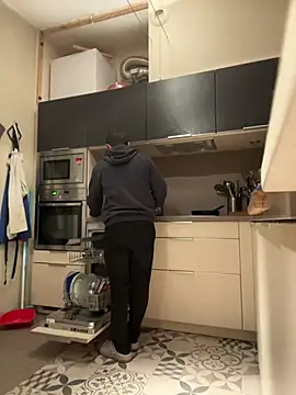 Snapshot of morfeoX chatting on 02.28.25 morfeoX online show from 02.28.25