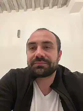 Snapshot of morfeoX chatting on 02.28.25 morfeoX online show from 02.28.25