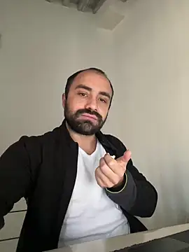 Snapshot of morfeoX chatting on 03.02.25 morfeoX online show from 03.02.25