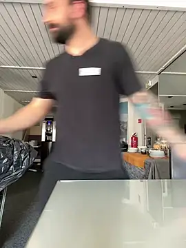 Snapshot of morfeoX chatting on 03.07.25 morfeoX online show from 03.07.25