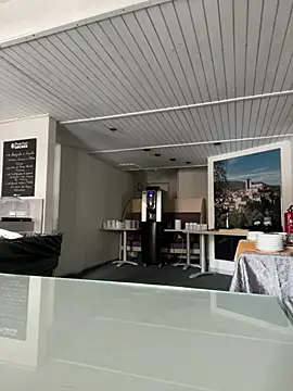 Snapshot of morfeoX chatting on 03.11.25 morfeoX online show from 03.11.25