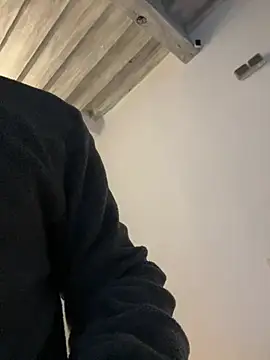 Snapshot of morfeoX chatting on 03.12.25 morfeoX online show from 03.12.25