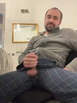 Snapshot of morfeoX chatting on 03.13.25 morfeoX online show from 03.13.25