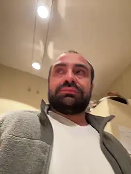 Snapshot of morfeoX chatting on 03.14.25 morfeoX online show from 03.14.25