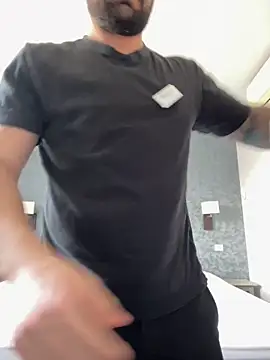 Snapshot of morfeoX chatting on 03.16.25 morfeoX online show from 03.16.25