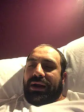 Snapshot of morfeoX chatting on 03.19.25 morfeoX online show from 03.19.25