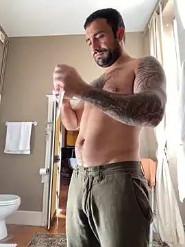 Snapshot of morfeoX chatting on 09.27.25 morfeoX online show from 09.27.25