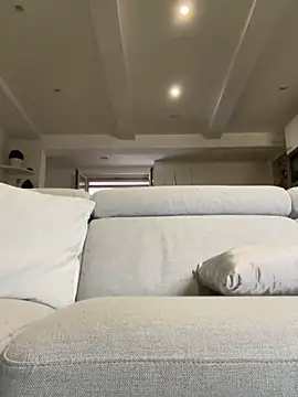 Snapshot of morfeoX chatting on 10.05.25 morfeoX online show from 10.05.25