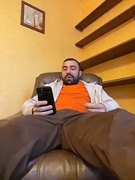 Snapshot of morfeoX chatting on 10.17.25 morfeoX online show from 10.17.25