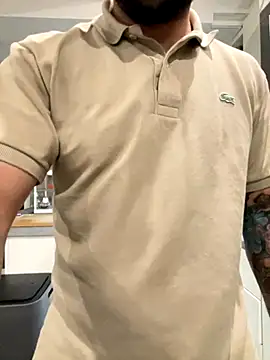 Snapshot of morfeoX chatting on 11.08.25 morfeoX online show from 11.08.25