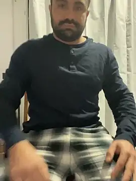 Snapshot of morfeoX chatting on 12.23.25 morfeoX online show from 12.23.25