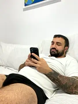 Snapshot of morfeoX chatting on 01.14.26 morfeoX online show from 01.14.26