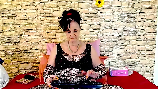 LuciousGrace online show from 05.21.26