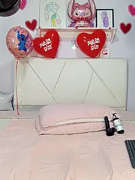 MeliLove- online show from 02.15.25