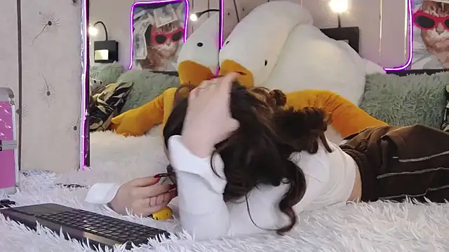 -Amora online show from 03.10.25