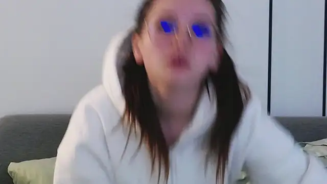 -Amora online show from 10.23.25