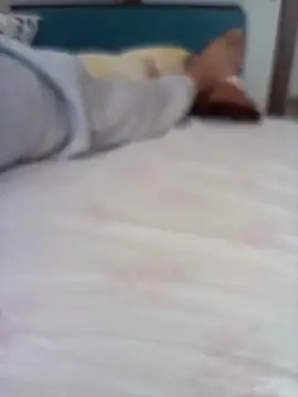 Snapshot of BellBort chatting on 09.22.25 BellBort online show from 09.22.25