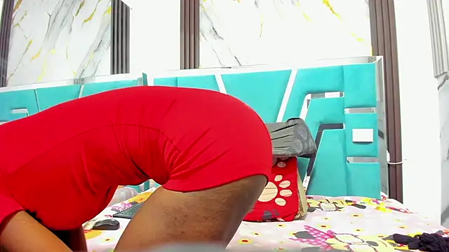 Snapshot of ebony_valentina chatting on 11.14.25 ebony valentina online show from 11.14.25