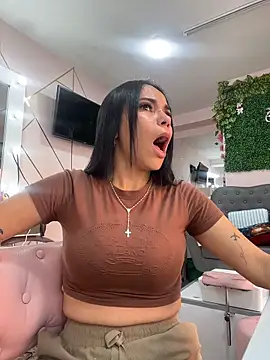 Naatalia online show from 02.17.26