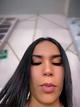 Snapshot of Naatalia chatting on 06.11.26 Naatalia online show from 06.11.26