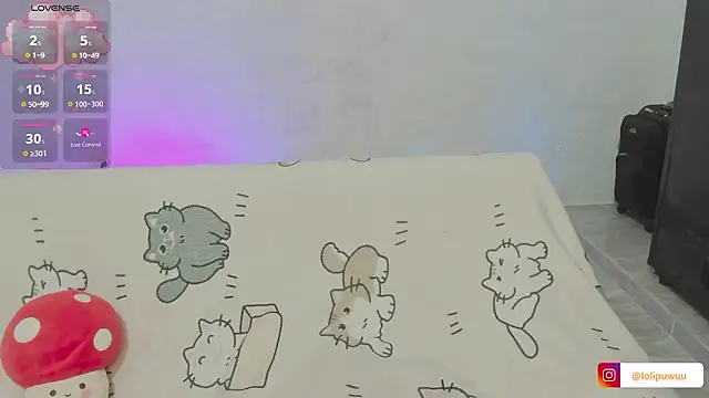 Naoko 7w7 online show from 03.06.26