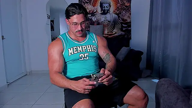 Valentino Dosantos  online show from 10.23.25