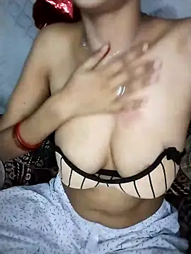 Snapshot of bbw-rupaa chatting on 03.07.25 bbw-rupaa online show from 03.07.25