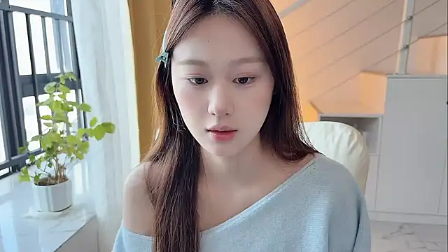 Cassie-20 online show from 12.16.25