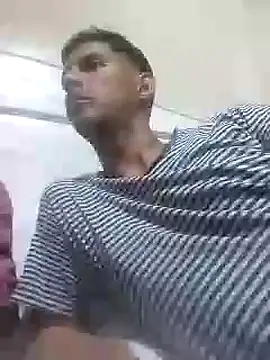 Snapshot of Albertxl91 chatting on 09.30.25 Albertxl91 online show from 09.30.25