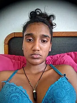 indianpink lips online show from 03.04.26