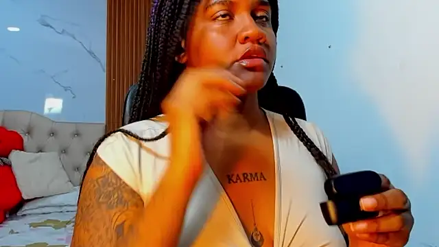 ZahraRose online show from 01.10.26