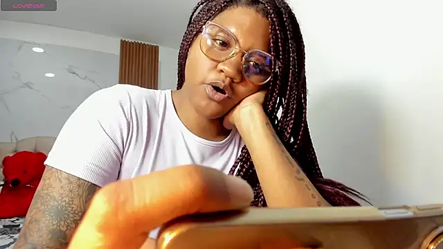 ZahraRose online show from 03.18.26