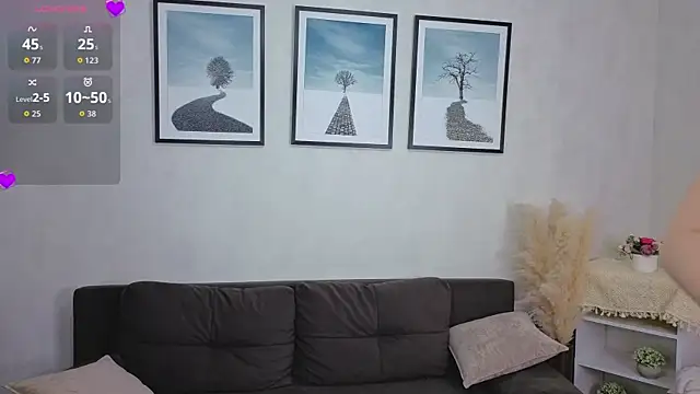 EdlaHewell online show from 10.02.25