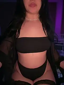 YoungHotMilf97 online show from 05.11.26
