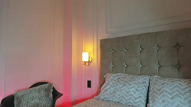 JasmineRoss 1 online show from 09.12.25