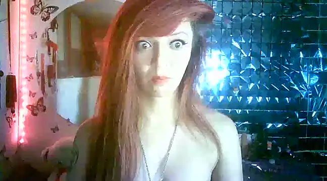 Snapshot of Meghan_sex777 chatting on 02.18.25 Meghan sex777 online show from 02.18.25