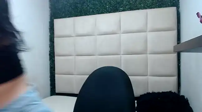 Snapshot of melany_rouse18 chatting on 03.05.25 melany rouse18 online show from 03.05.25