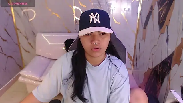 Snapshot of melany_rouse18 chatting on 09.25.25 melany rouse18 online show from 09.25.25