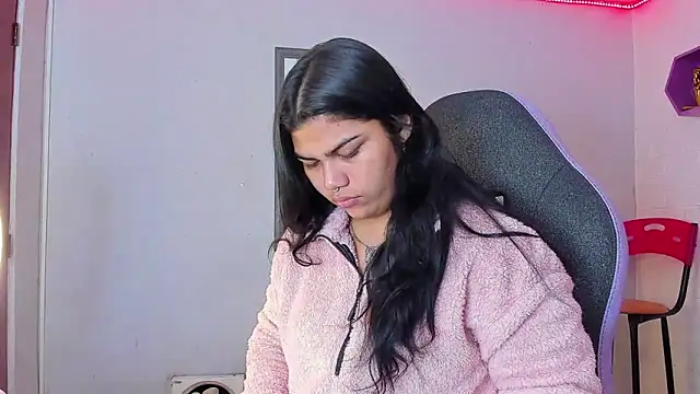 Snapshot of melany_rouse18 chatting on 10.03.25 melany rouse18 online show from 10.03.25