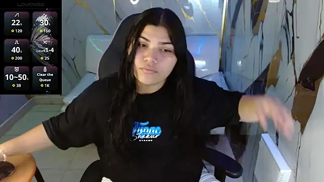 Snapshot of melany_rouse18 chatting on 05.26.26 melany rouse18 online show from 05.26.26