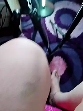 Snapshot of Loly2025 chatting on 01.11.26 Loly2025 online show from 01.11.26