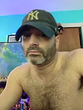 Novabear6996 online show from 12.21.25