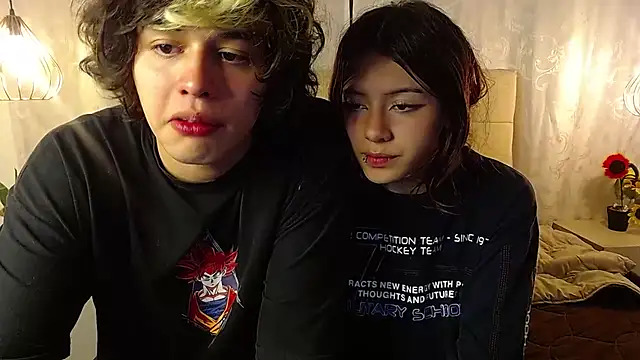 fyreandfox  online show from 03.12.25