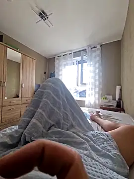 DerechteJunge online show from 03.08.25